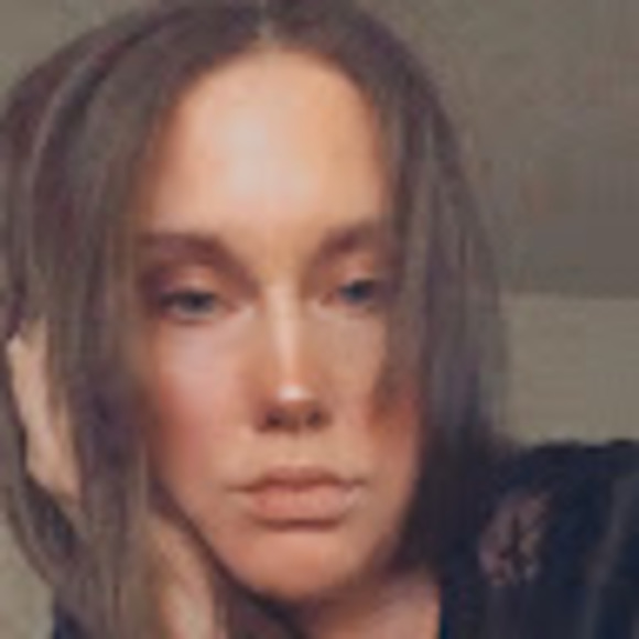 Meet your Posher, Lacy - Picture 1 of 1